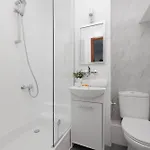 Cosy Two-bedroom In A Great Location Near Pge By Renters 아파트 바르샤바
