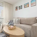 Cosy Two-bedroom In A Great Location Near Pge By Renters *